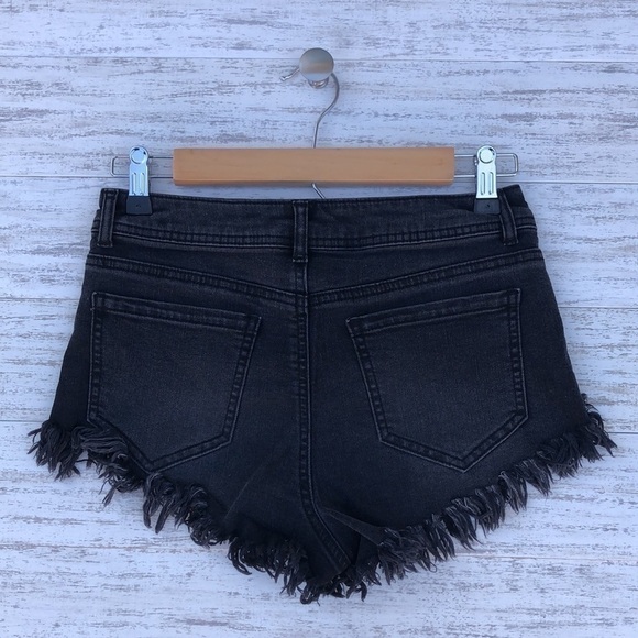 Boom Boom Jean Fringe shorts | SIZE 5 - Picture 2 of 5